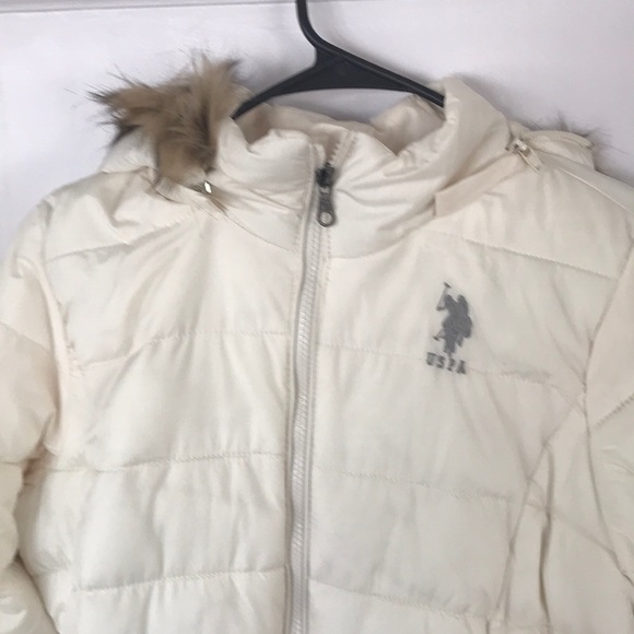 US Polo Assn White Puffer Coat Faux Fur - Picture 5 of 6